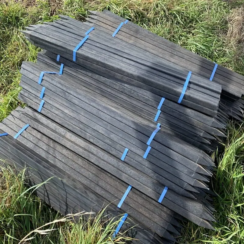 STAKE REMAKE -  BRINGING PLANTING AND RECYCLING TOGETHER